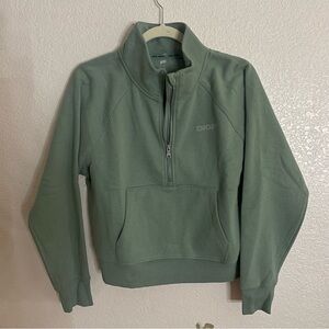 DKNY Green Pullover Sweatshirt